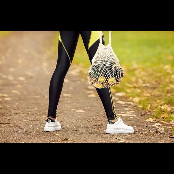 Urban shopper net purse knitted bag new w/out tags - Picture 2 of 5